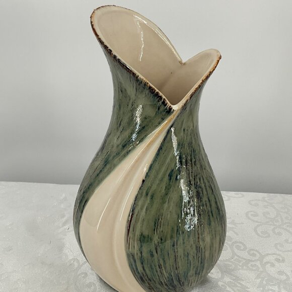 Abstract Green & Cream Ceramic Vase - Picture 3 of 9